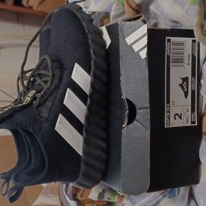 Adidas Kaptir 3S-K Black and White Sneakers For Kids Size 2